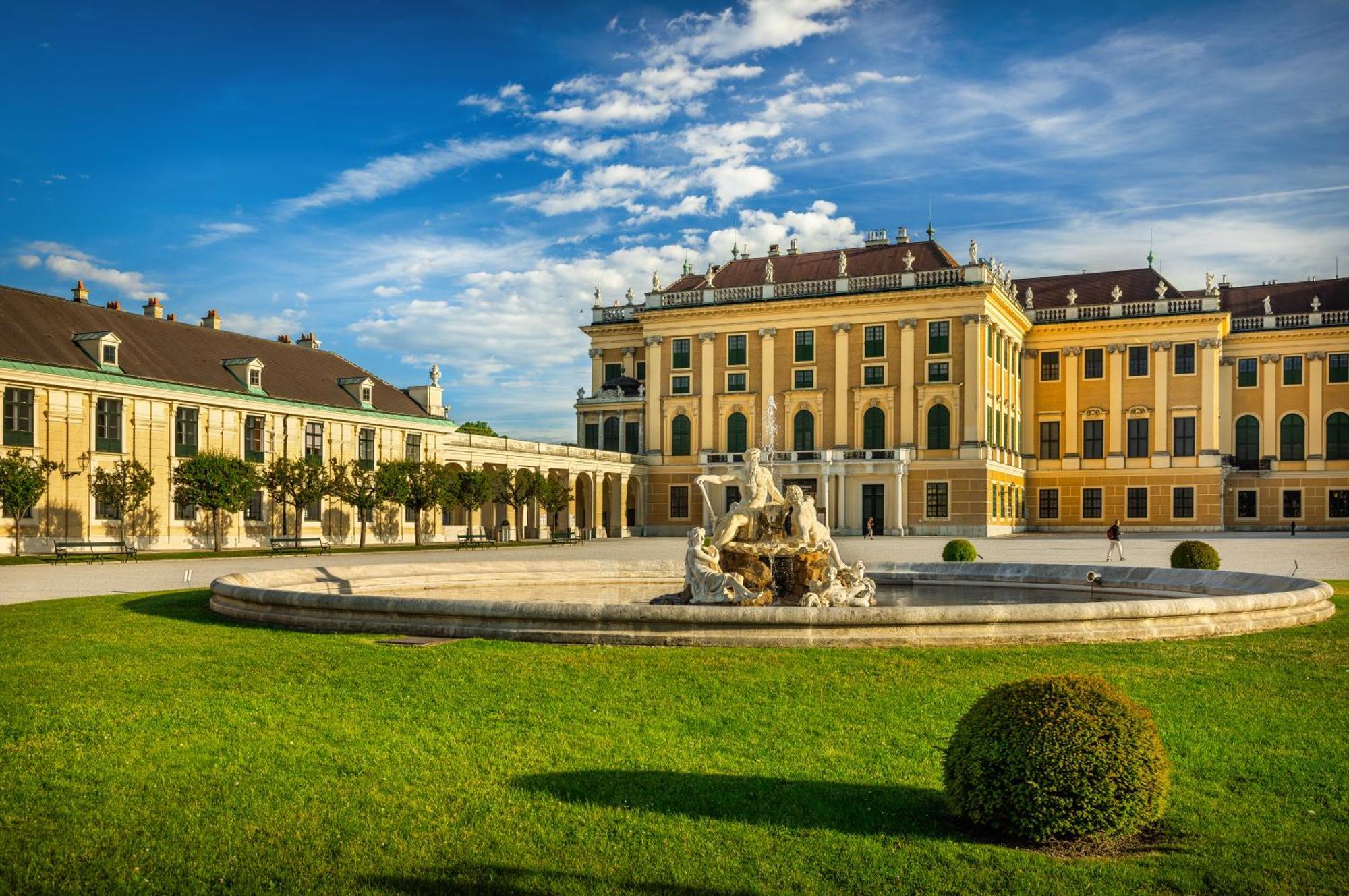 Lyf Schoenbrunn Vienna Exterior photo